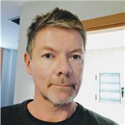 Profesor de inglés nativo con 25 años de experiencia da clases individuales o en grupo. Todos los niveles. Preparación para el First, CAE, Proficiency. Especialista en clases on-line (Zoom)